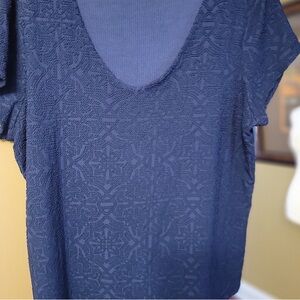Chic Navy Textured Women's Top